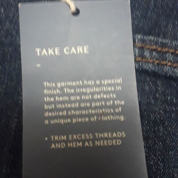 NWT Womens Sz 24W Boyfriend Raw Hem Relaxed Comfort Stretch Waist Band Jeans - Picture 6 of 8